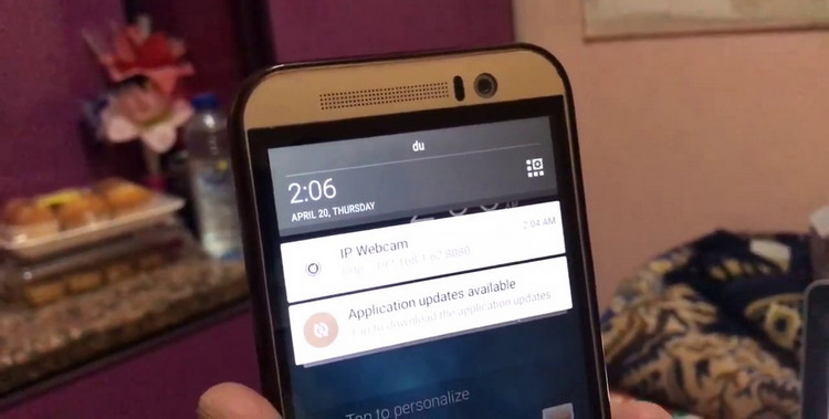 Espionar uma pessoa pela câmera do celular